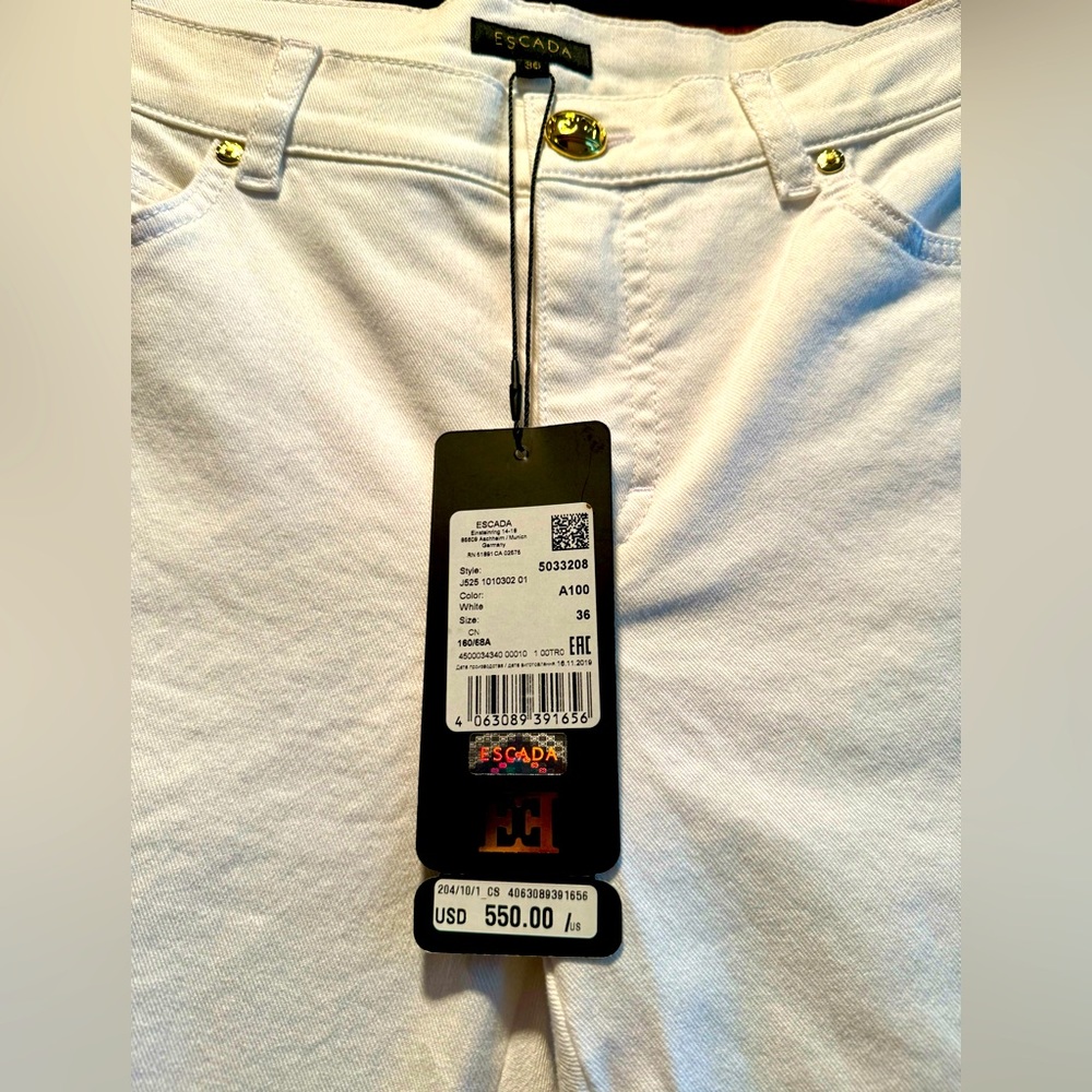 Escada Jeans NW! White w Gold Trim